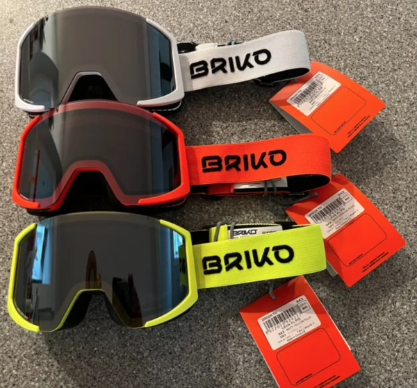 Briko LAVA XL Goggles - 2 lenses on World Cup Ski Shop 7